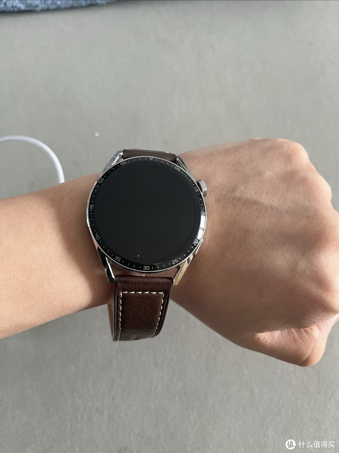 华为gt3手表比Apple Watch的续航强太多了，但也有小缺点。