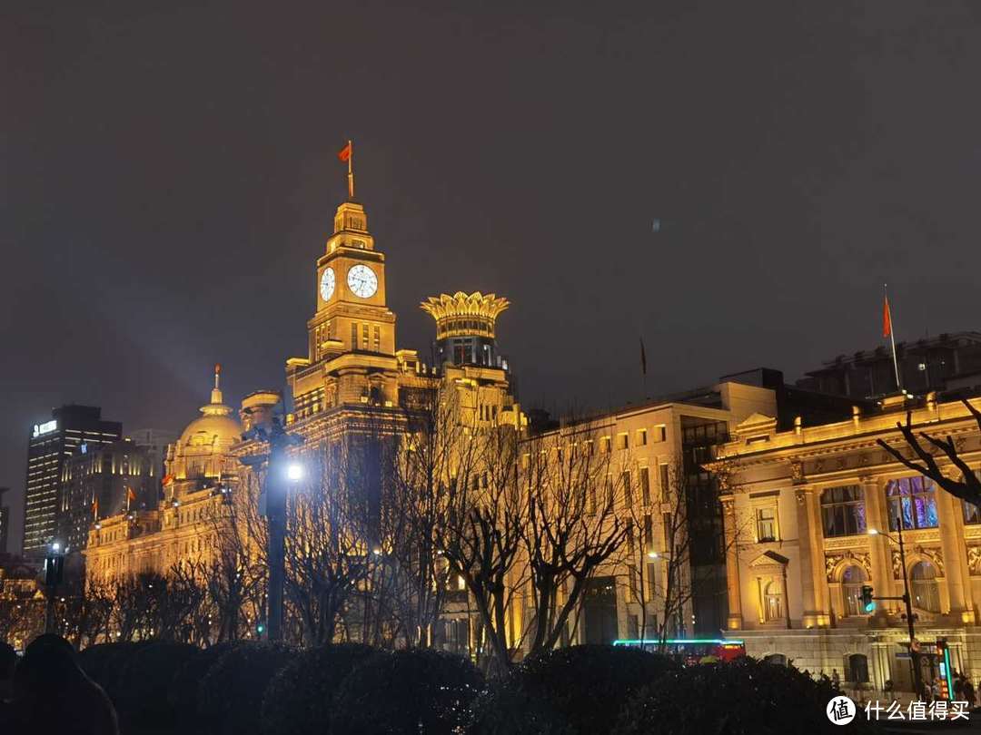 2月上海冷雨4天亲子携老穷游：上海自然博物馆+潜艇展览馆+迪士尼+海昌海洋公园+东方明珠 外滩