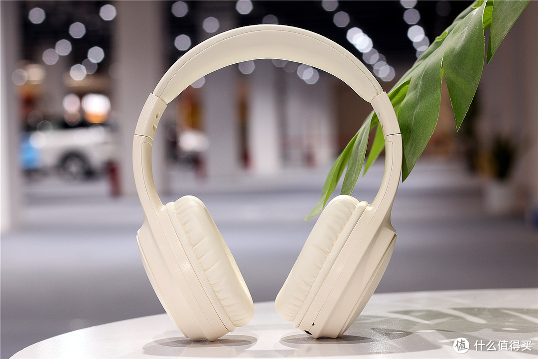 千元体验百元价格 头戴耳机新推荐：西圣H1降噪蓝牙耳机