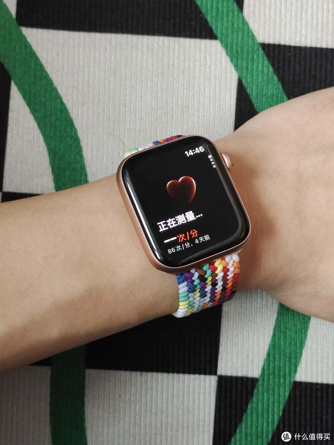 糟糕的续航，是学生群体抛弃Apple Watch的一大原因。