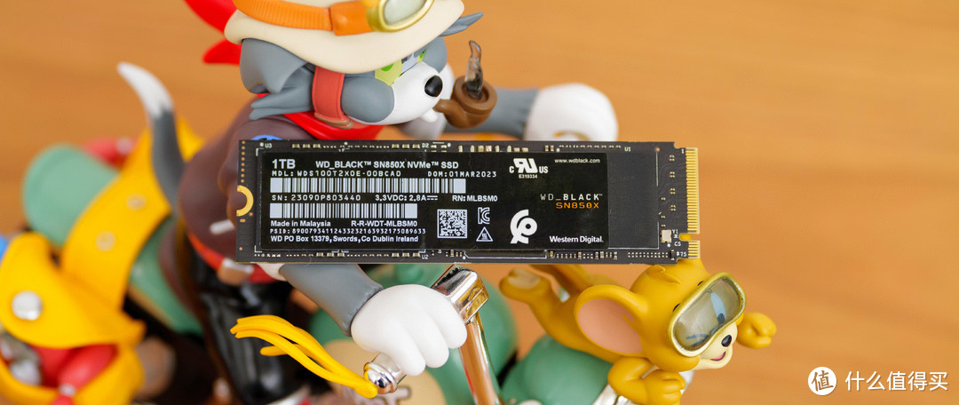 无愧消费级旗舰之名！西部数据WD_BLACK SN850X 1TB PCIe4.0 SSD专业向详细评测