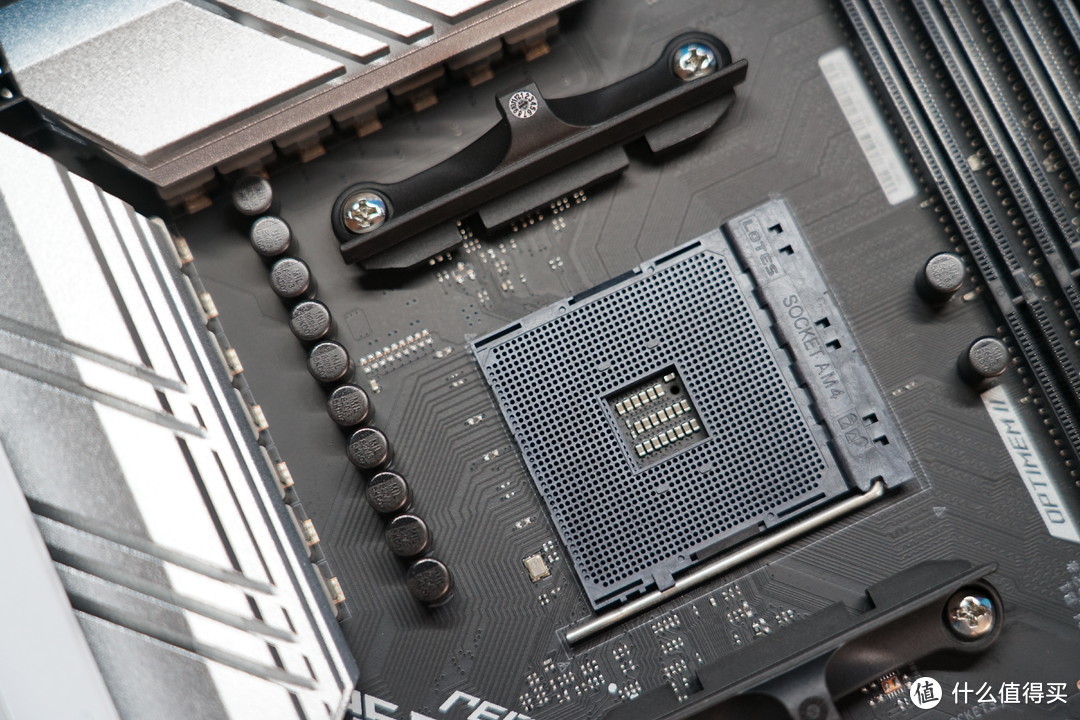 升级千兆网了，并且第一台NAS已经硬盘快要插满了，再装一台——AMD 5600G+ROG B550 NAS报道