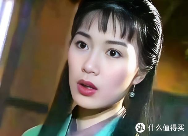 杨过共娶了3个妻子，生下7子，5个是旷世大侠，2个是魔教教主