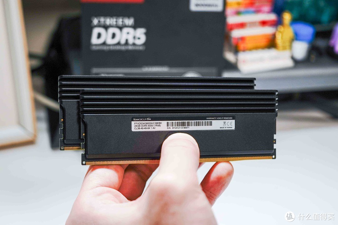 天花板级别DDR5内存如何搭配丨十铨24G 8000MHz内存测试与调试教程