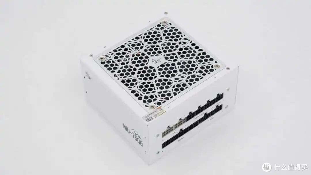 有效降低发热，碳化硅二极管助力PC服务器电源厂商降低散热成本