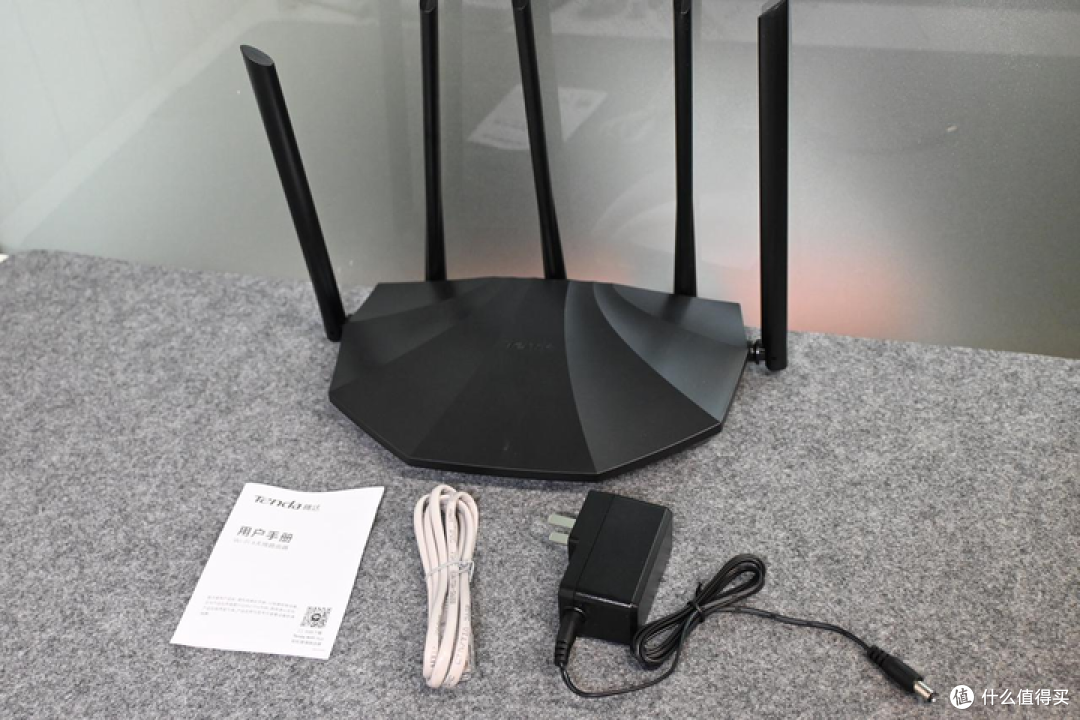 tank数码产品测评篇七2024年1500m无线路由器选购攻略三款路由器横评