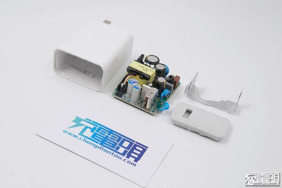 助力手机快充普及先锋,十四款小米旗下手机原装充电器拆解汇总