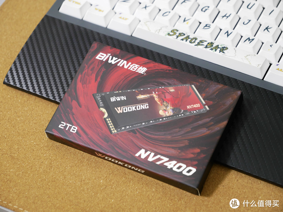 佰维NV7400：高阶PCIe 4.0 SSD固态硬盘搅局者！