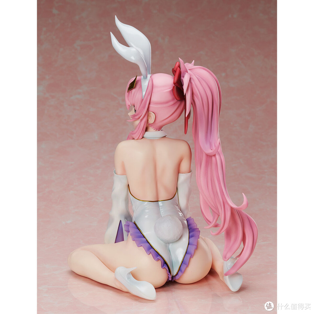 megahouse 裸足兔女郎 拉克丝 1/4比例手办