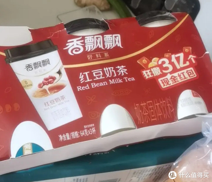 这款奶茶凭什么一夜爆红？