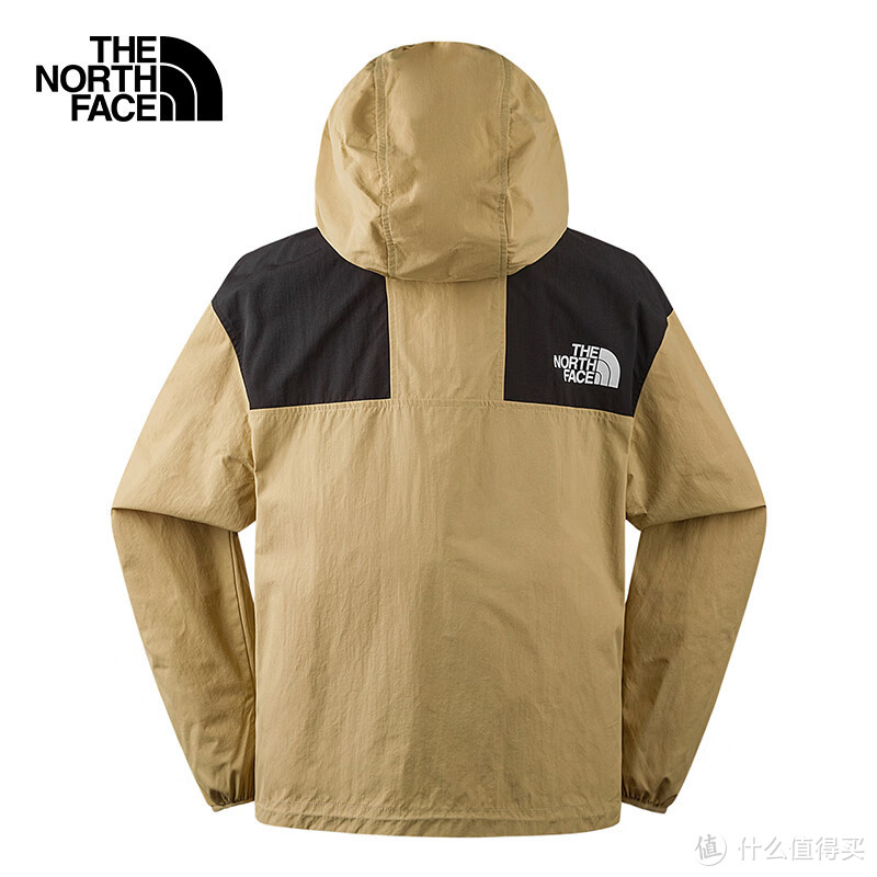 最近超爱的春季单品 —— The North Face的防风夹克。作为一个户外活动爱好者，对装备的要求可不低