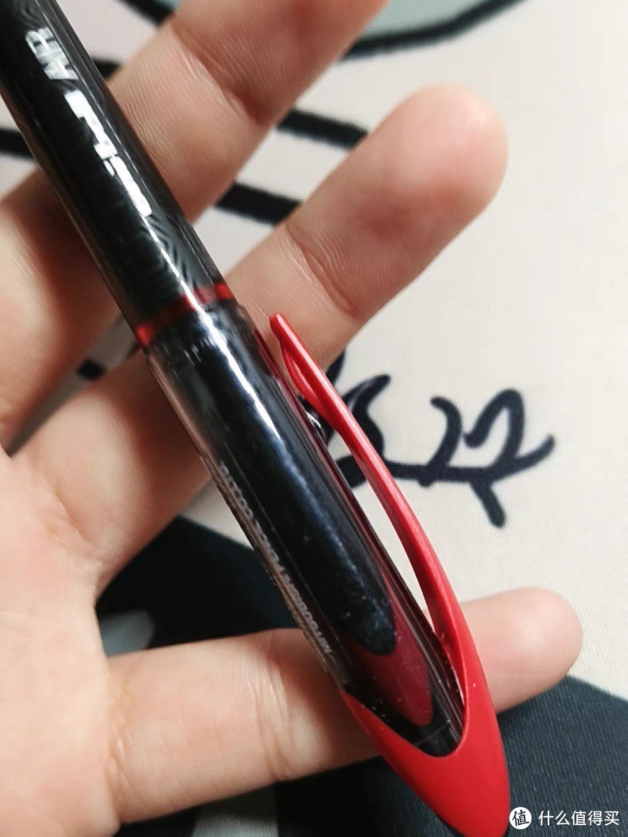 三菱uni黑科技AIR直液式签字笔UBA-188中性笔0.5：科技与书写的完美结合