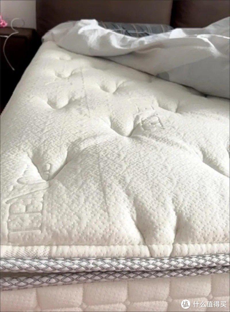 雅兰乳胶床垫，睡得就是舒服啊！