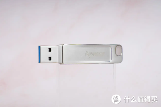 多平台高效传输文件，读写性能出色，宇瞻AP301双口USB 3.2 U盘实测