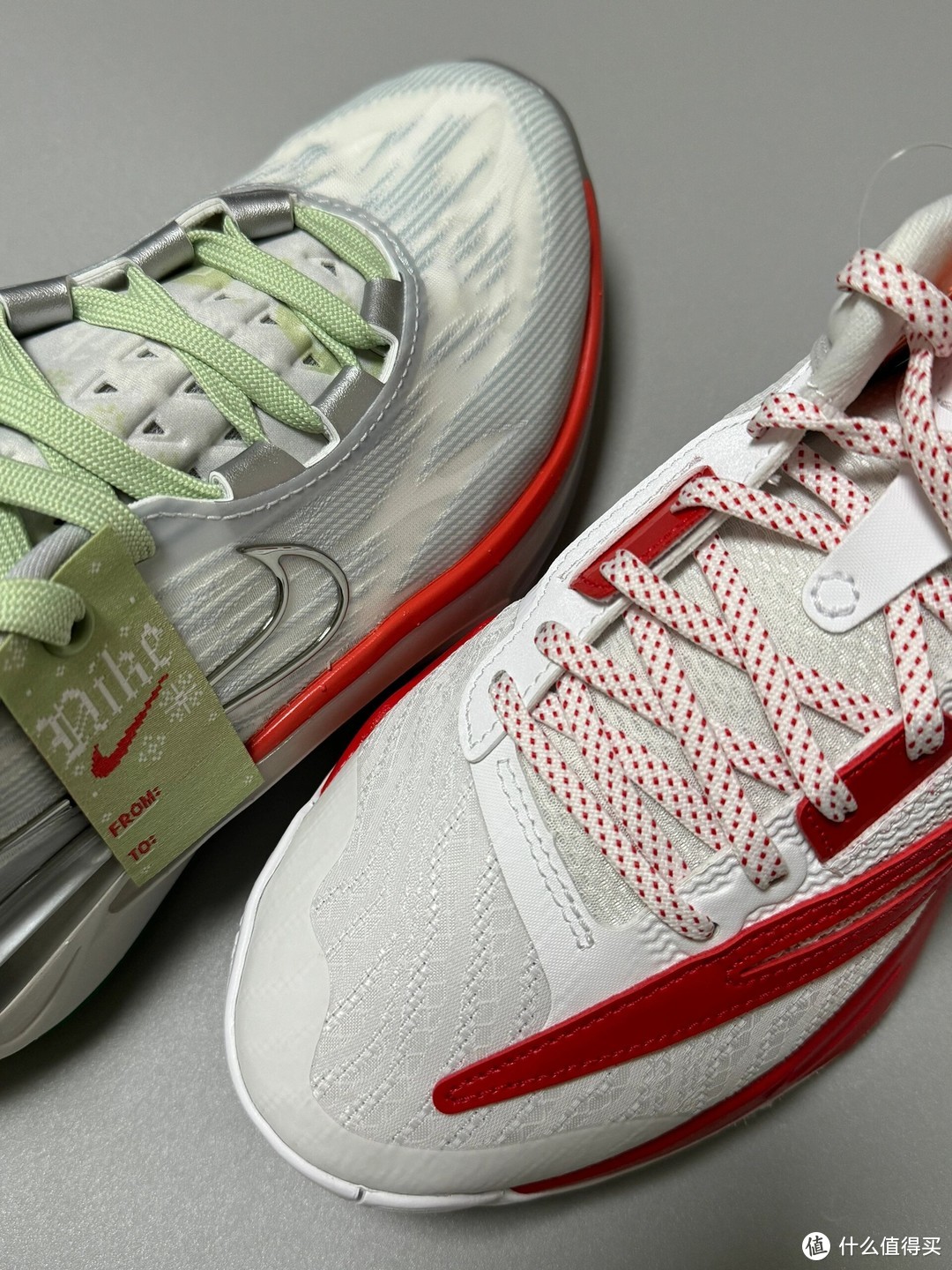 两双备受关注的篮球鞋：一双是耐克的“字母哥”支线3代，另一双则是钩子的GT Cut 2。这两双鞋各有特色