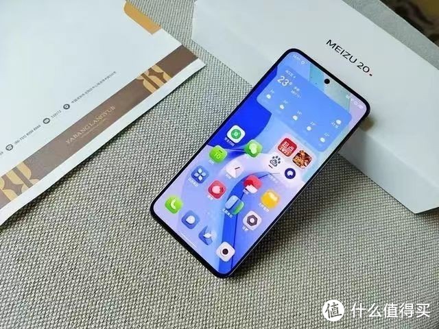 魅族回归骁龙8gen2144hz屏67w闪充顶配16512gb仅2699元