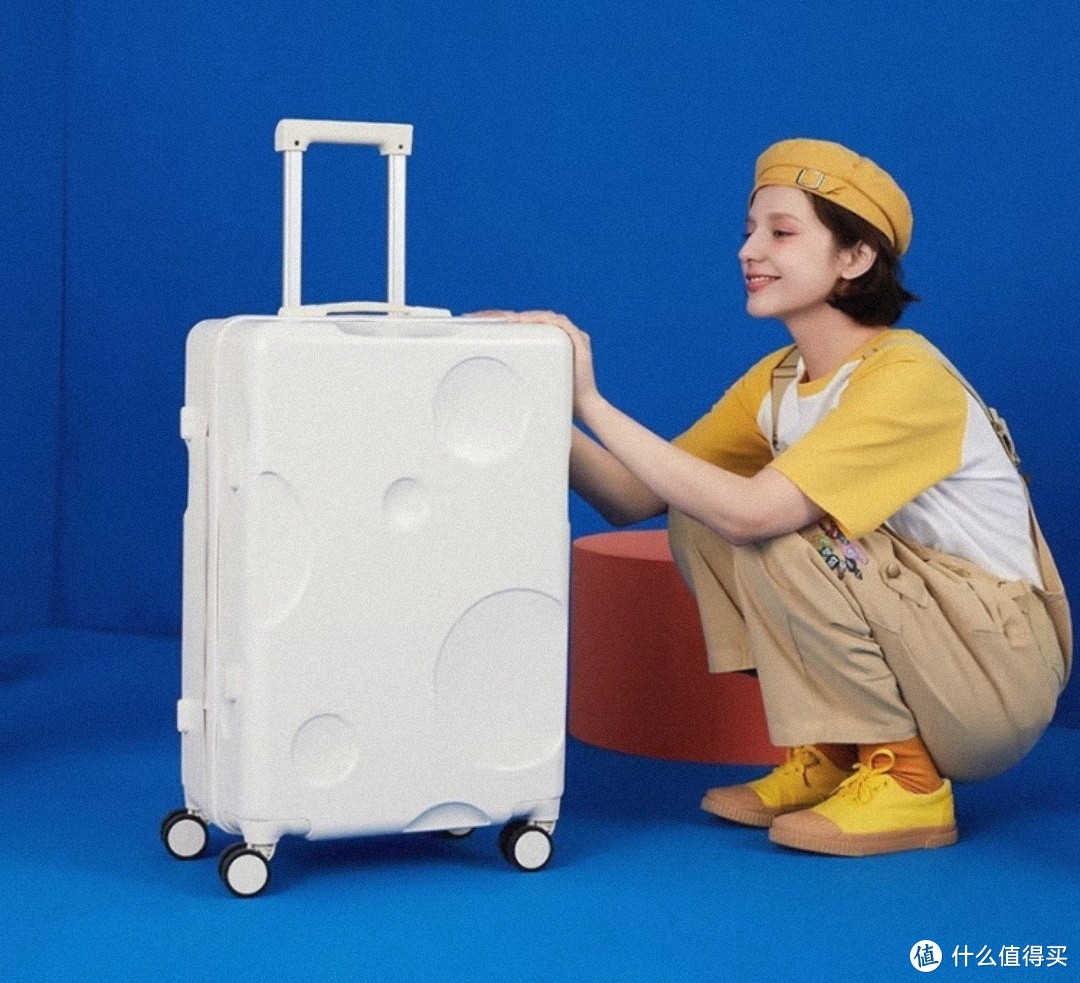 住宿学生怎么能少的了一个好的行李箱