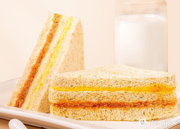 光明 黑全麦肉松三明治——健康美味的选择