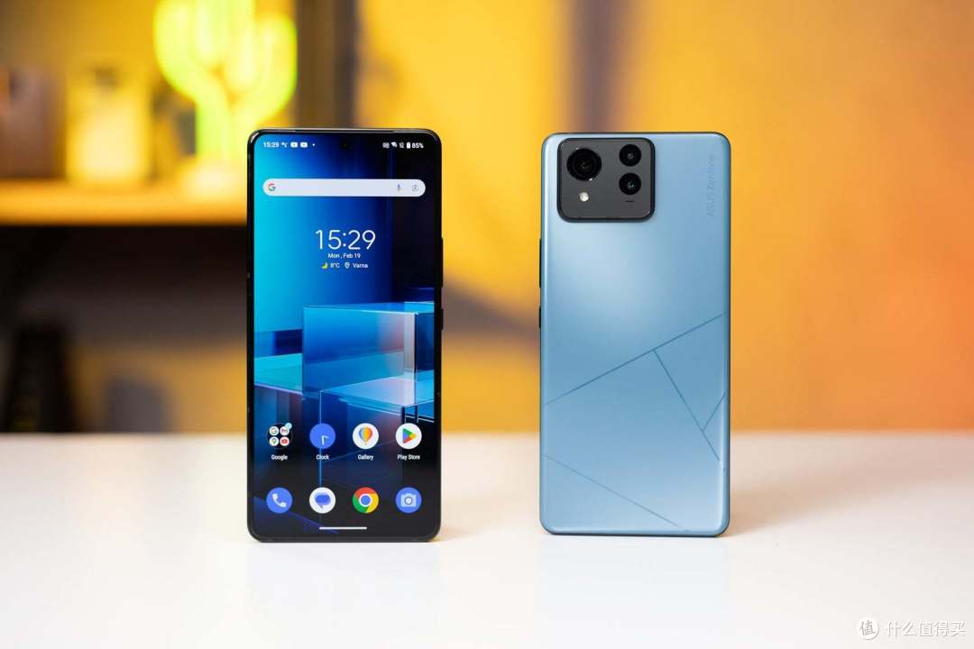 手机平板篇二华硕zenfone11ultra抛弃小屏线路配置方面与rog8相差大不