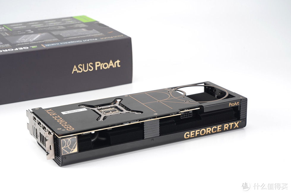 华硕 ProArt Z790主板+ProArt 4080显卡+德商德静界 800FX机箱打造酷黑静音主机
