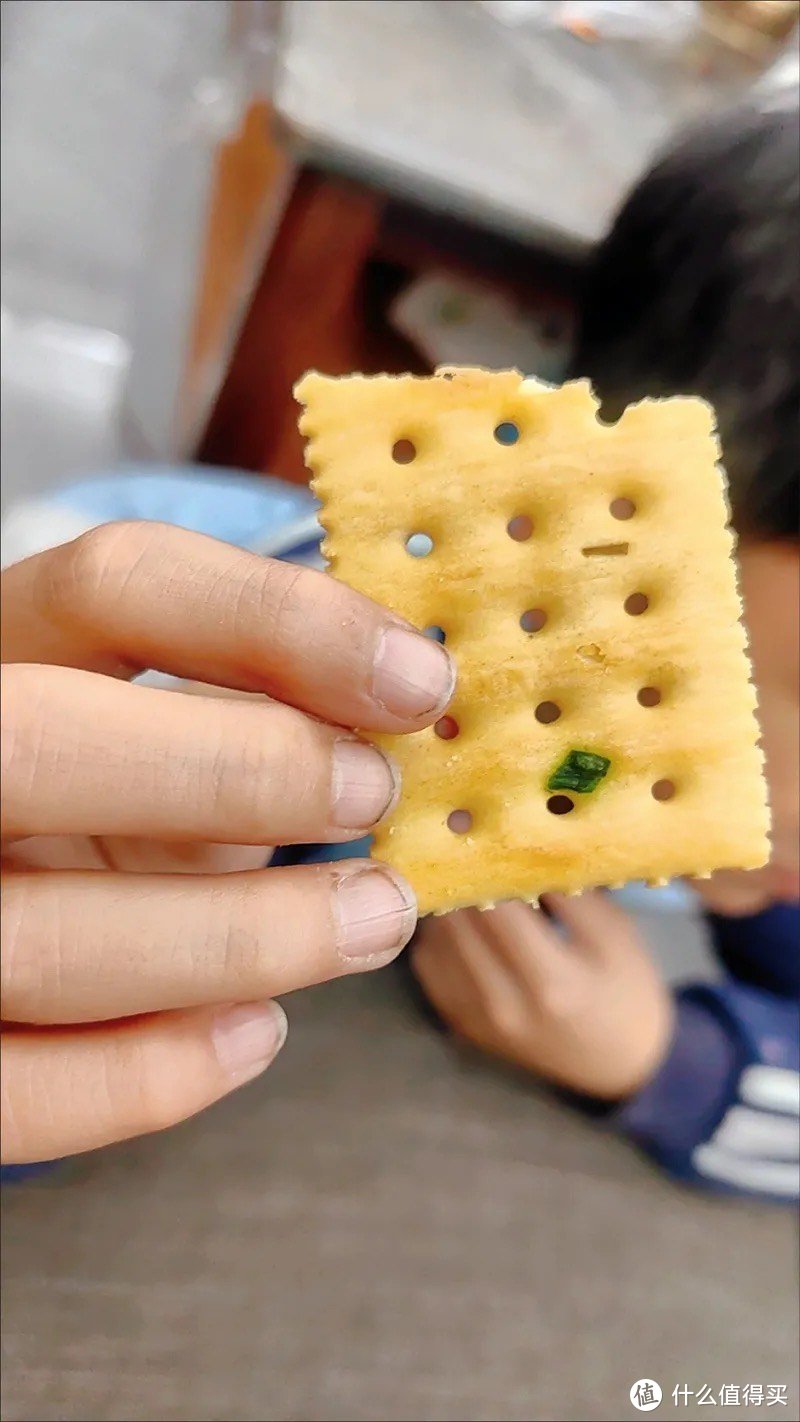 香葱苏打饼干葱花咸味早餐代餐零食办公室下午茶点心整箱