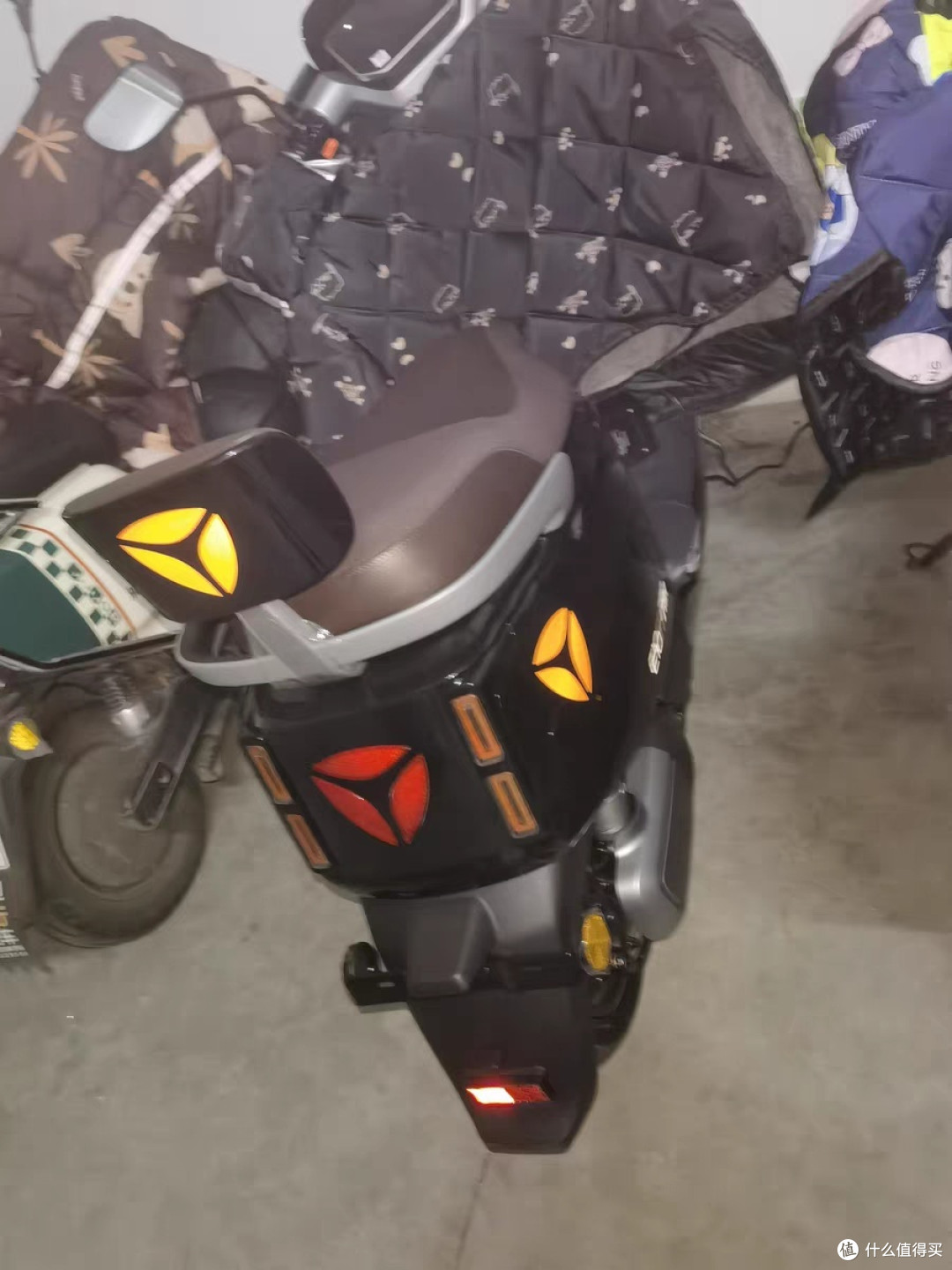 雅迪电动车城市通勤新选择