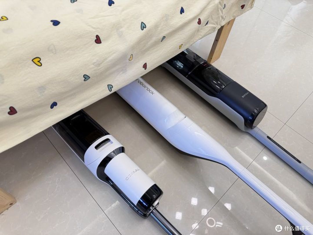 都在推的躺平洗地机到底好不好用？还要真实上手才有发言权！一起来看看添可/石头/追觅谁躺的更好！