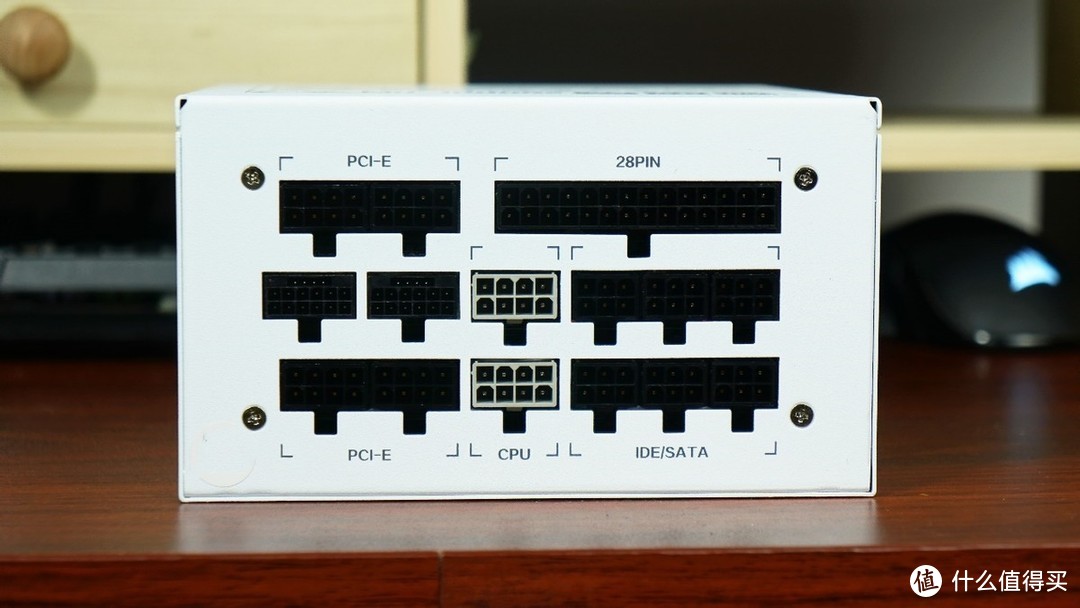 降价的特供神U？聊聊Intel小黑盒 i5-13490F