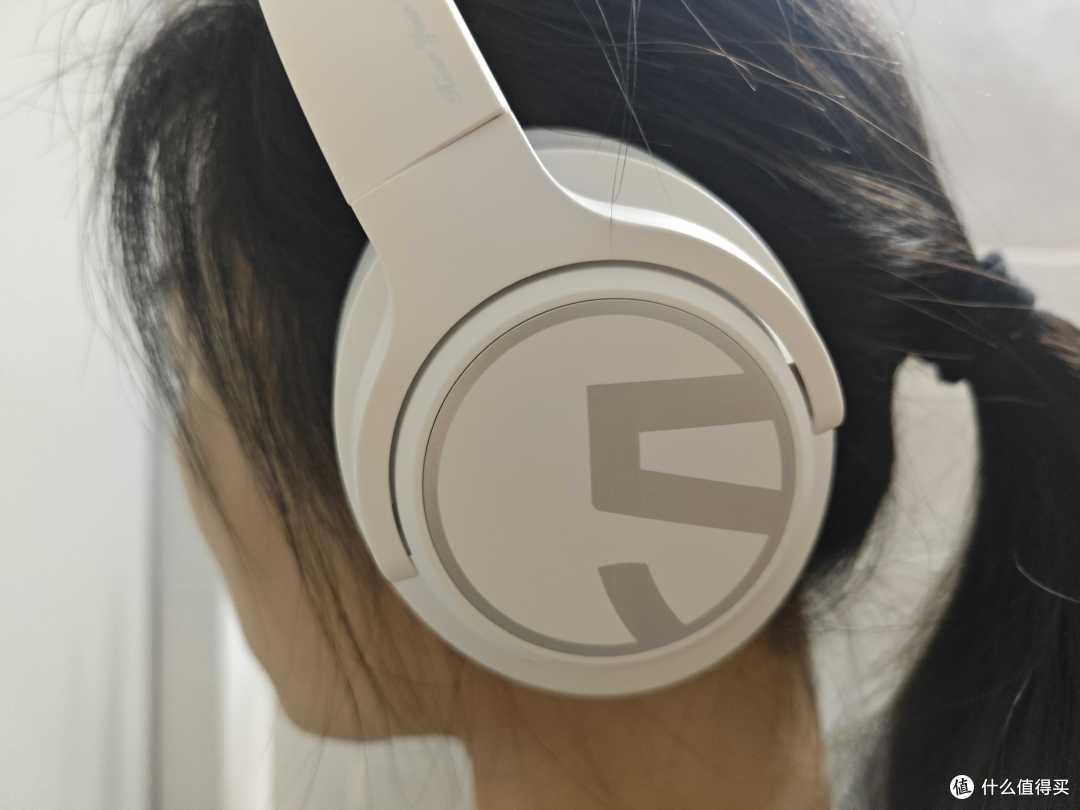 泥炭space头戴耳机也开卷佩戴舒适续航长能打游戏能听歌