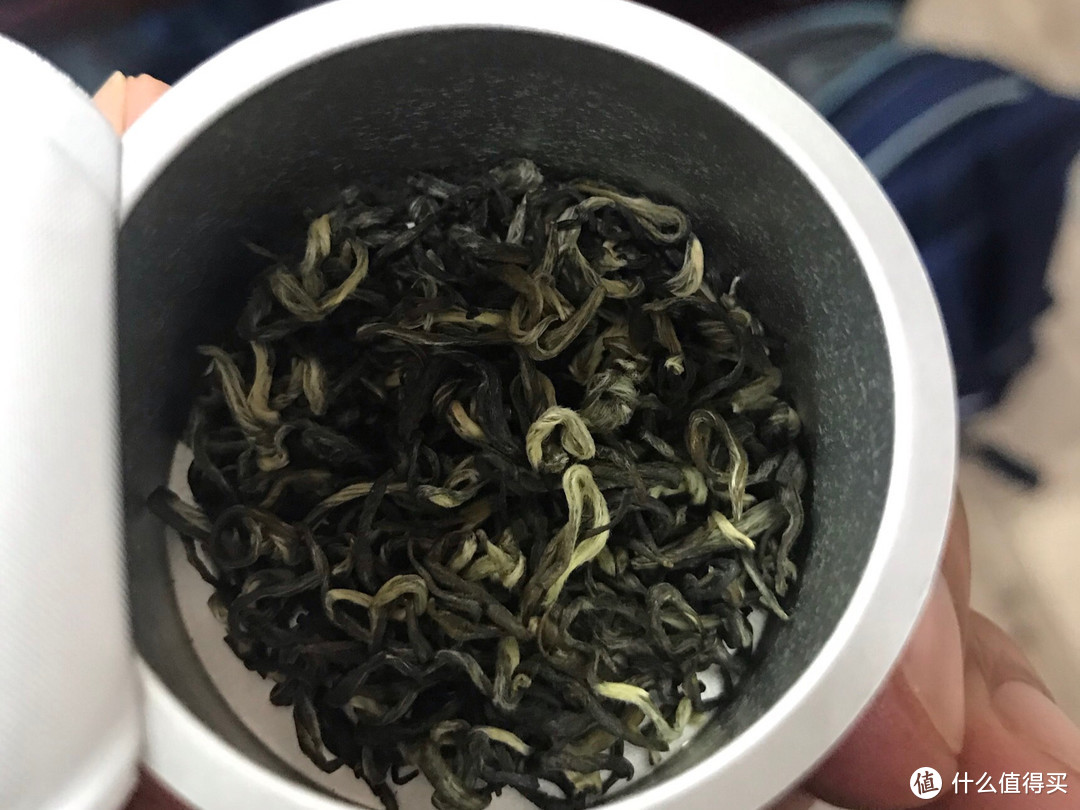 品味千年传承：茉莉花茶、绿茶与乌龙茶的诗意之旅