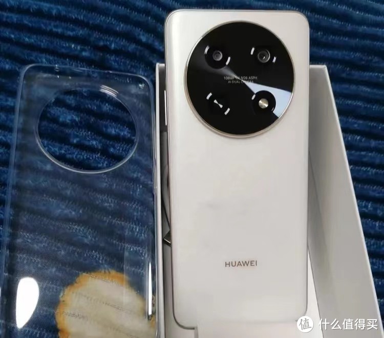 华为化身“价格屠夫”：鸿蒙OS系统+5000mAh+1亿像素，仅1449元