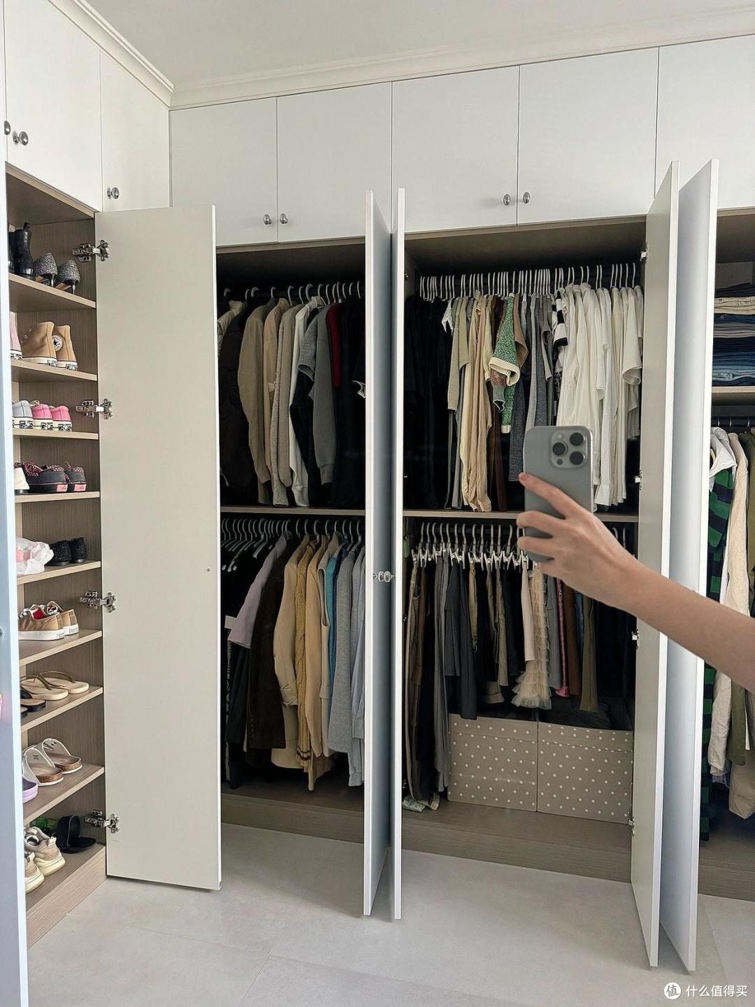 05,衣柜多做挂衣区