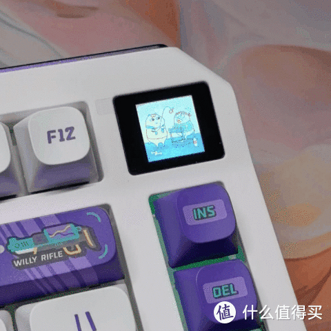 键盘也有智慧屏 - 雷神 ZERO75智慧屏三模机械键盘评测体验