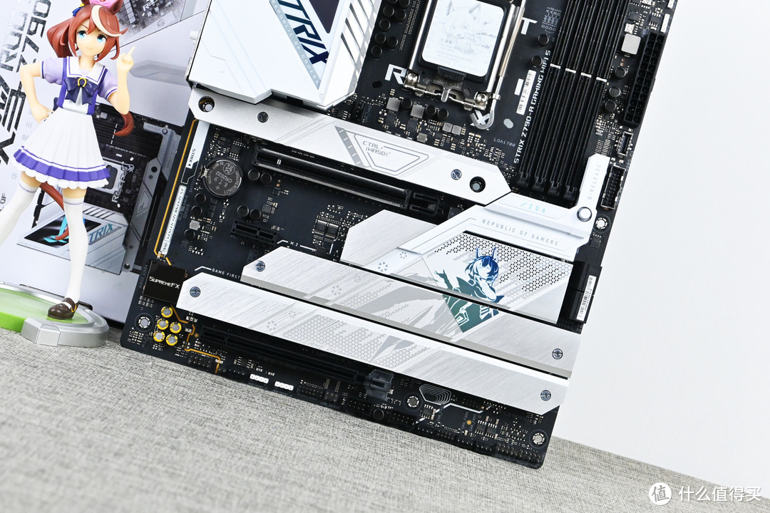 华硕ROG STRIX Z790-A GAMING WIFI S吹雪主板试玩：可玩性十足