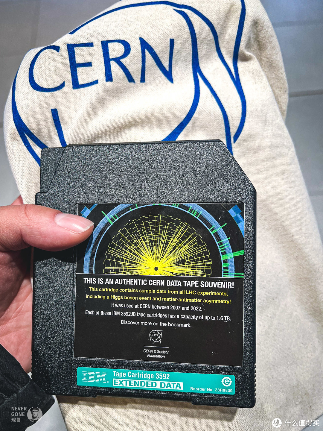 理论物理爱好者朝圣：欧洲核子研究中心CERN