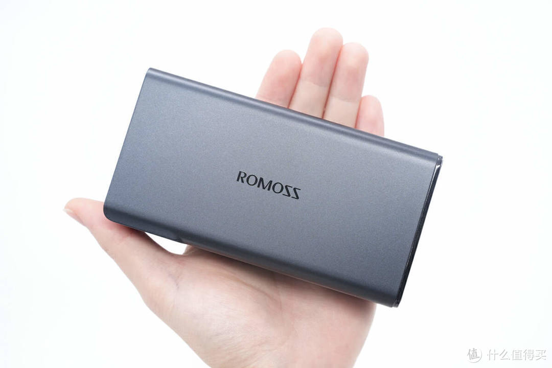 拆解报告：ROMOSS罗马仕10000mAh 67W超级快充移动电源PCP10-221