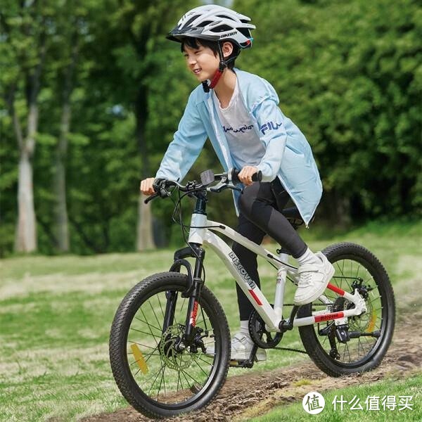 京东京造22寸儿童自行车：山地骑行的驰骋者