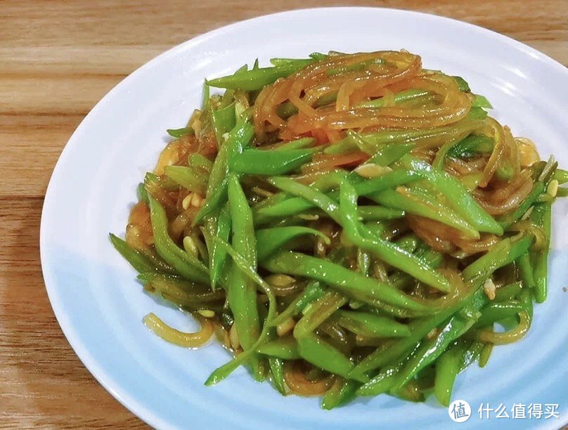 红烧鸡翅根+扁豆炒粉条