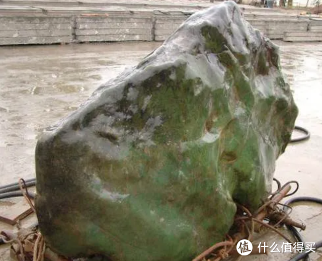 在这10个地方捡了1年石头，回北京直接买房，新疆是“致富天堂”