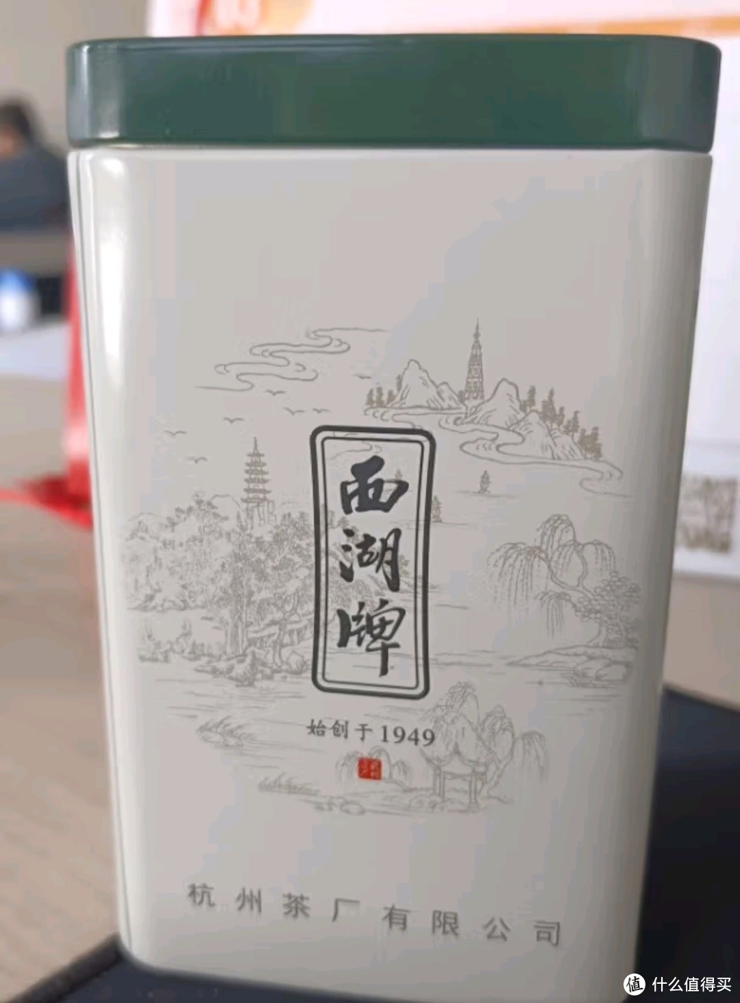 一杯春茶为春天加酚，西湖龙井！