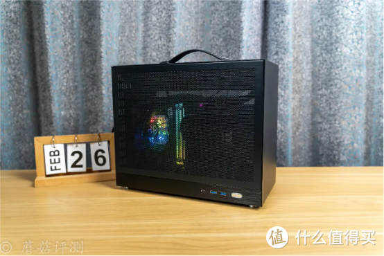 适配280一体水，可以轻松按住13700K处理器，闪鳞S500 V2黑色Mesh手提ITX机箱 评测