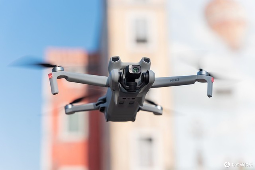 大疆mini 3航拍无人机现已降价促销,起售价为1888元(仅飞行器),仅支持