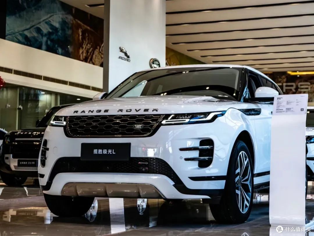 路虎揽胜价格跳水9889万跌至2297万入门就配20t适时四驱轴距不输