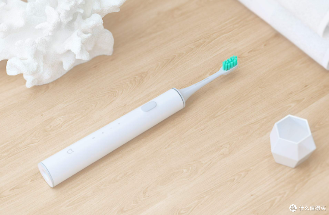 电动牙刷到底好不好？解读声波/旋转/扫振式优缺点