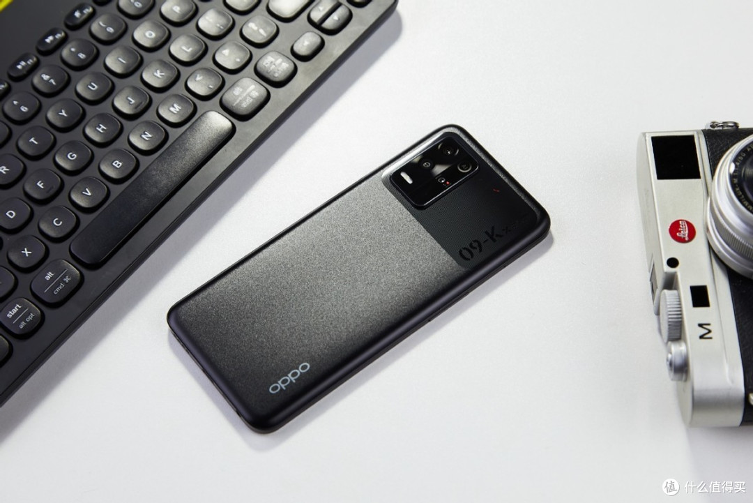 半价热销oppo百元卷王6400万5000mah护眼屏256g只卖899元