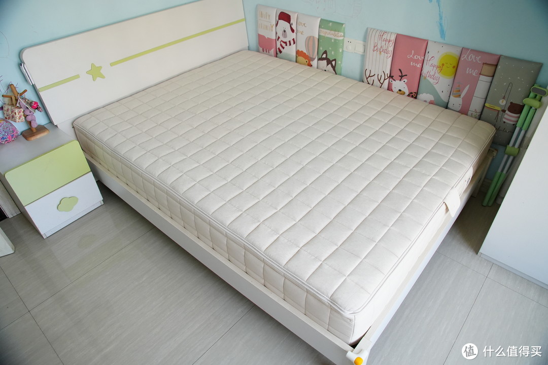 选对床垫很重要，可拆卸、可水洗、0胶水的栖作旷野床垫，孩子健康睡眠首选