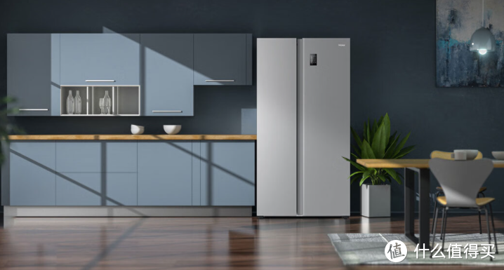 探索现代厨房的完美伴侣：海尔535升星辉对开门电冰箱