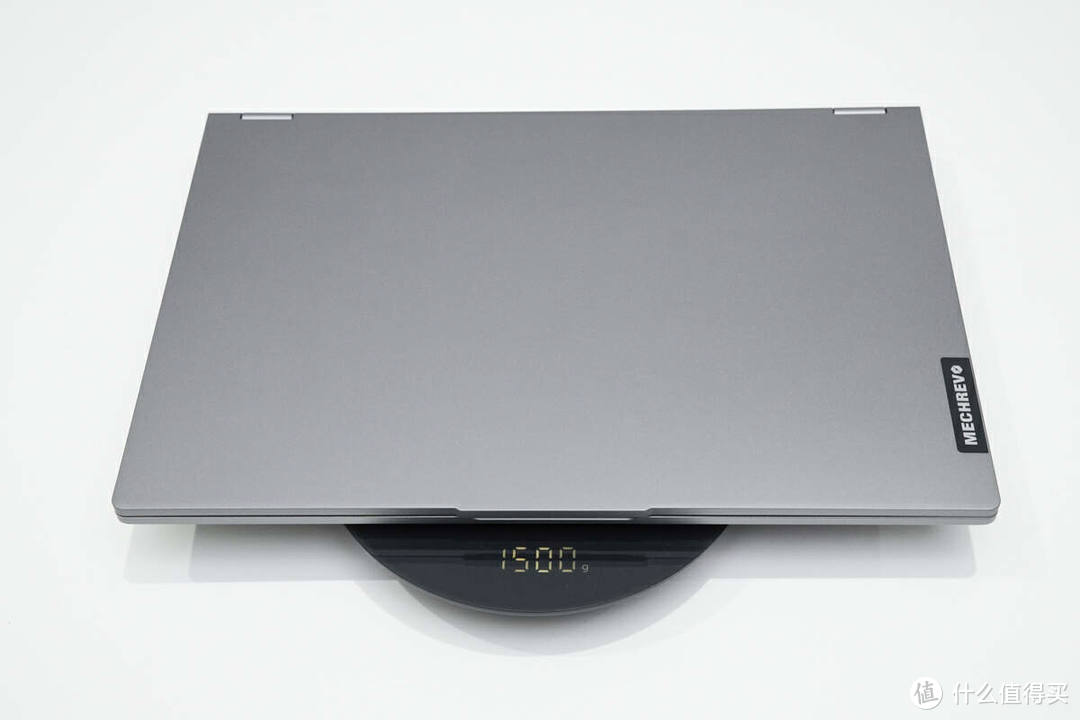 评测机械革命无界14Pro 2024 Ultra笔记本：双 Type-C 百瓦快充，雷电4 高速拓展