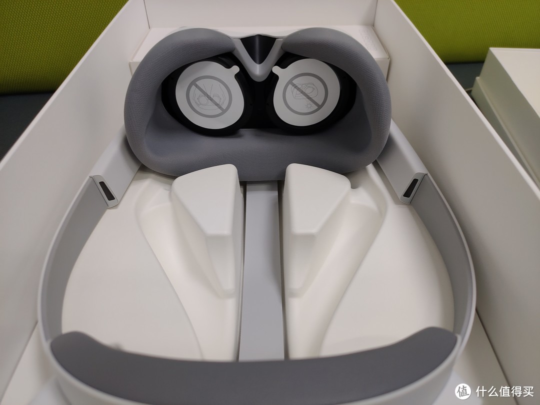 PICO 4：我知道你们想VR开车和视频，替你们试了