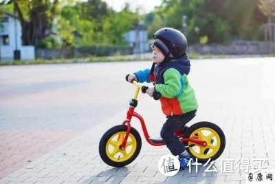 少儿骑自行车好处